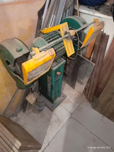 Esmeril industrial Bambozzi