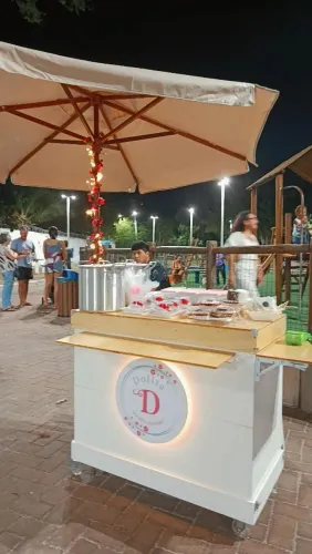 Oportunidade!! Sua confeitaria móvel Carrinho gourmet