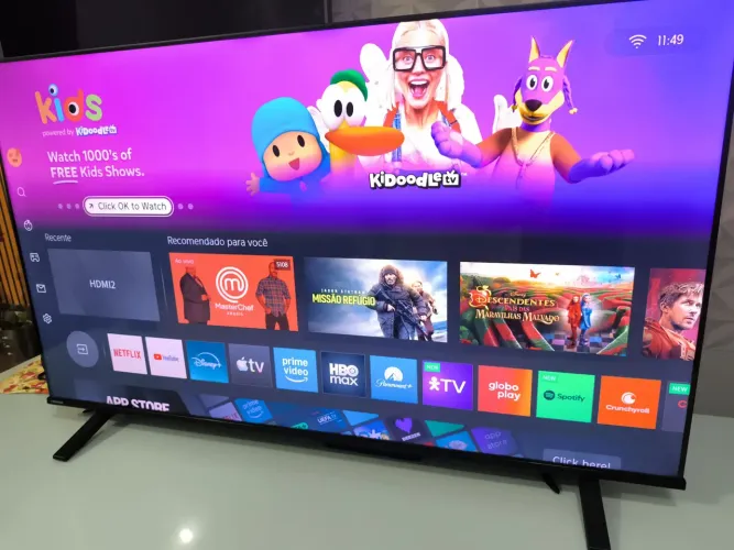 SMART TV 55 POLEGADAS 4K FININHA?