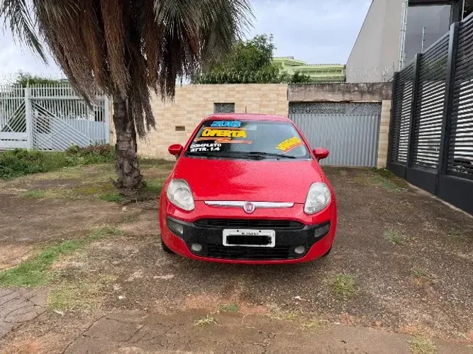 Fiat Punto Attractive 1.4 Fire Flex 8V 5P 2013