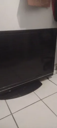 Tv AOC COM DEFEITO .. 