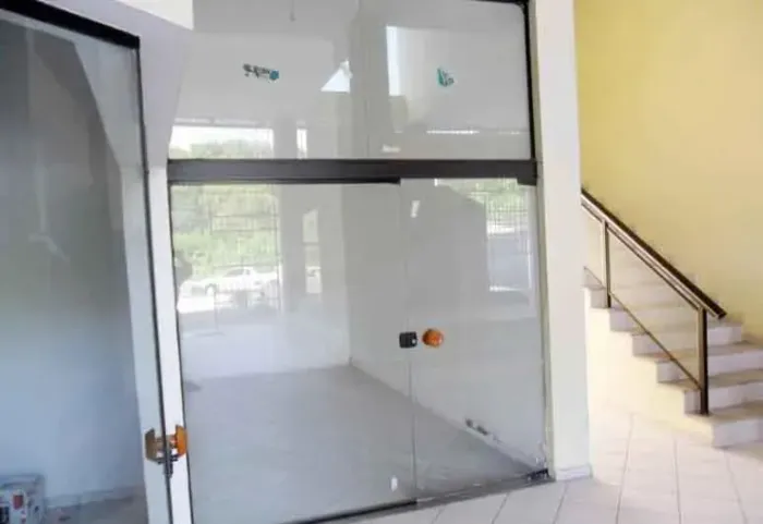 Maravilhosa Loja à venda, 20 m² por R$ 160.000,00 - Maria Paula - Niterói/RJ