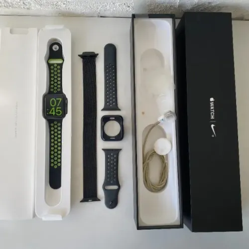 Rf010 Apple Watch Original Nike + Model A1758 c/ 3 pulseiras protetor carregador e caixa