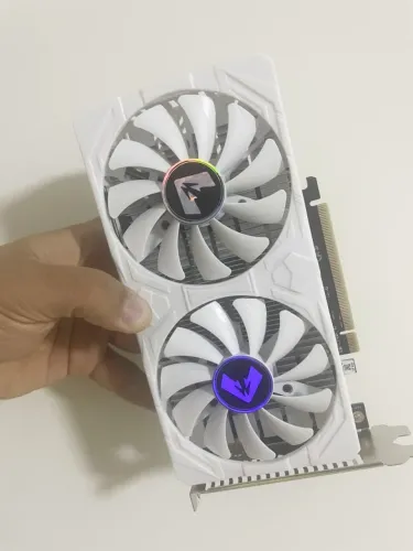 RX 6500XT 4GB Branca (Nova) SOYO
