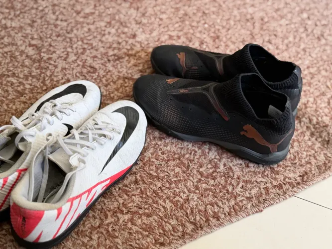 Chuteira puma e Nike conservadas