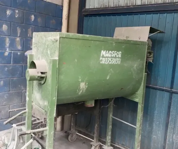 Argamassadeira, Misturador Anvi 300