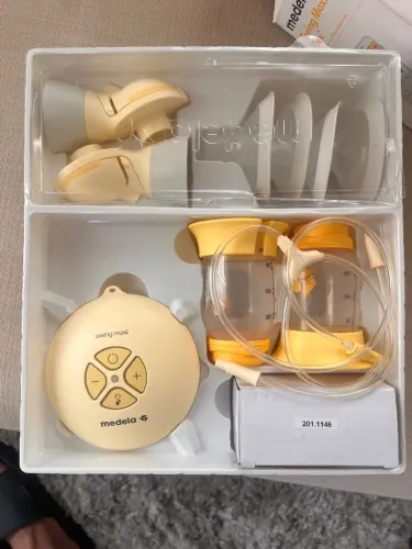 Extrator de Leite Materno Elétrico Medela Swing Maxi - Bomba Dupla