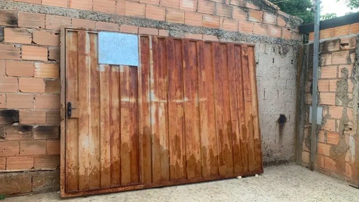 Vendo portao 2.98 de largura 2.08 de altura !!