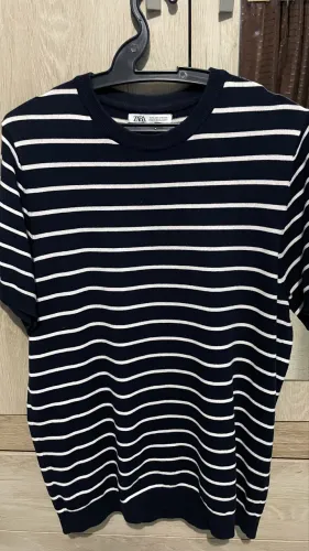 Camiseta Zara Listrada