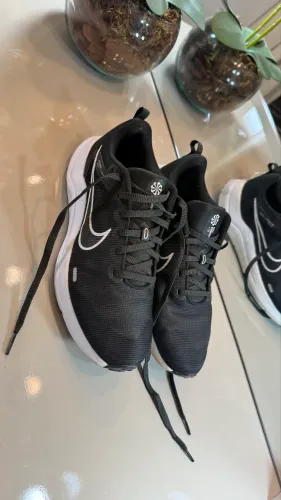 Tênis Nike
