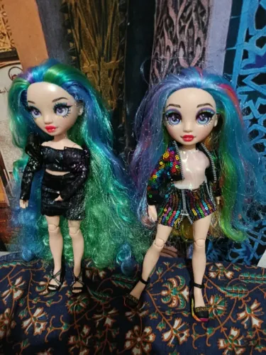 Lote duas bonecas Rainbown