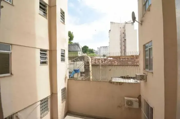 Apartamento : Padrão / Residencial / Glória