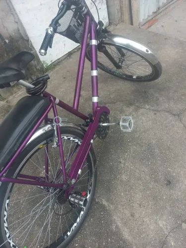 Vendo bicicleta pot aro 26 reduzida toda no rolamento e toda equipada