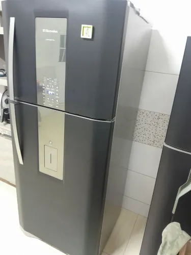 Geladeira Duplex Electrolux DI80X