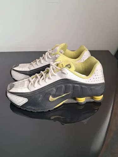 Nike shox r4, 4 molas