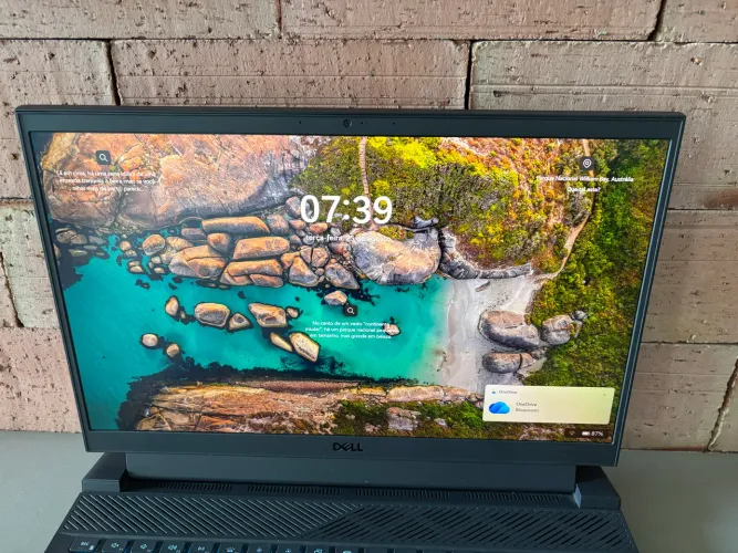 Dell G15 5515 Ryzen 7 16 RAM 512 RTX 3060