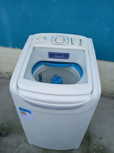 Electrolux 8kg revisada com garantia/ entrego!!