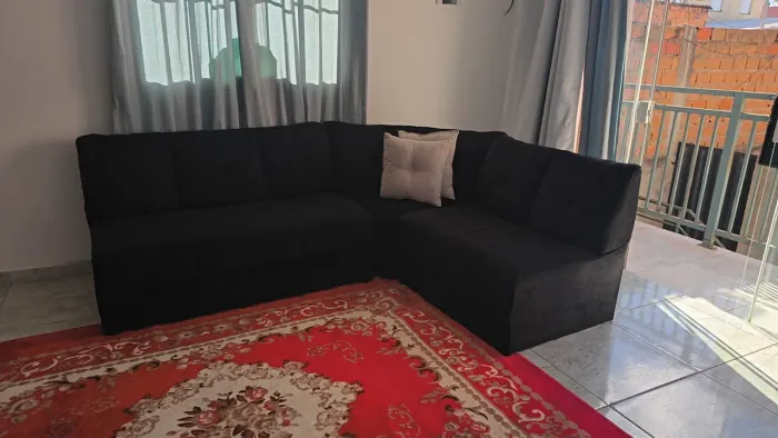 Sofá e mesa