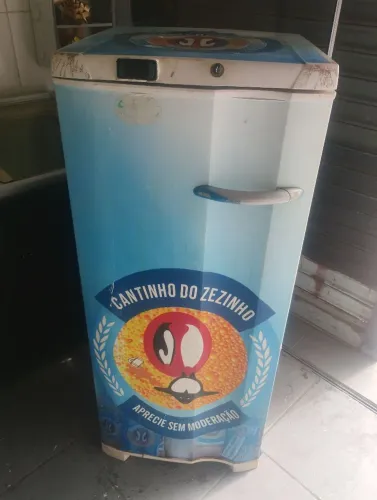 FREEZER VERTICAL 170 LITROS