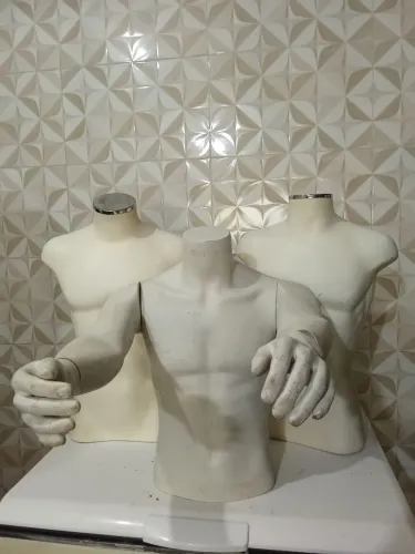 Maniquim Masculino