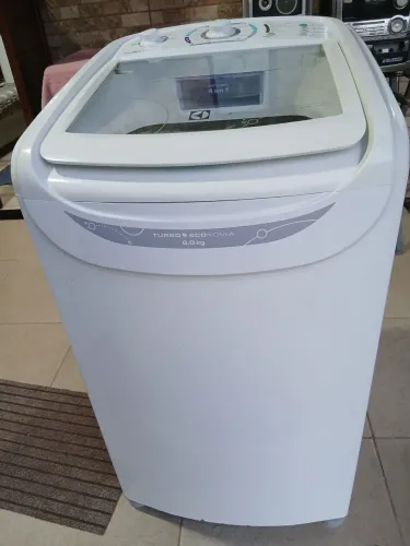 Vendo máquina de lavar roupas Electrolux 8,5 kg 