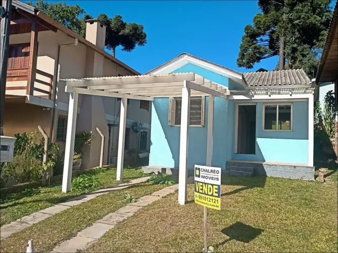 Casa para venda possui 60 metros quadrados com 2 quartos em Dutra - Gramado - Rio Grande d