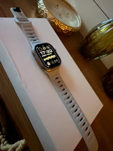 Apple Watch Ultra 1
