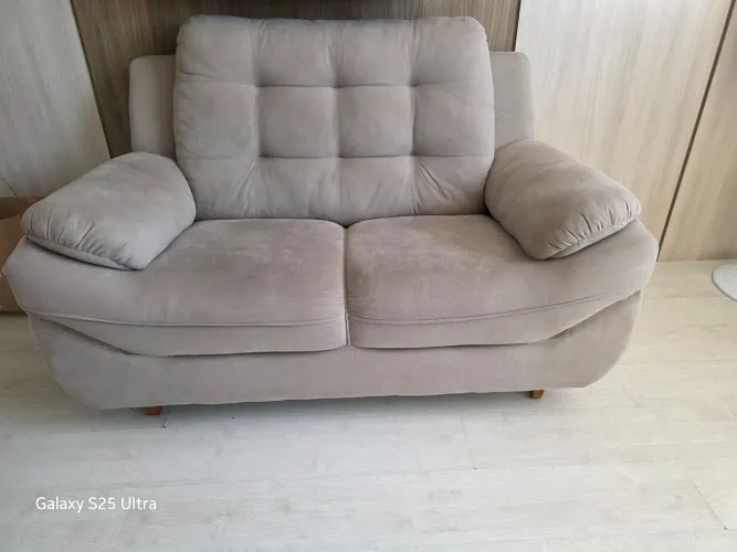 Sofá 2 lugares
