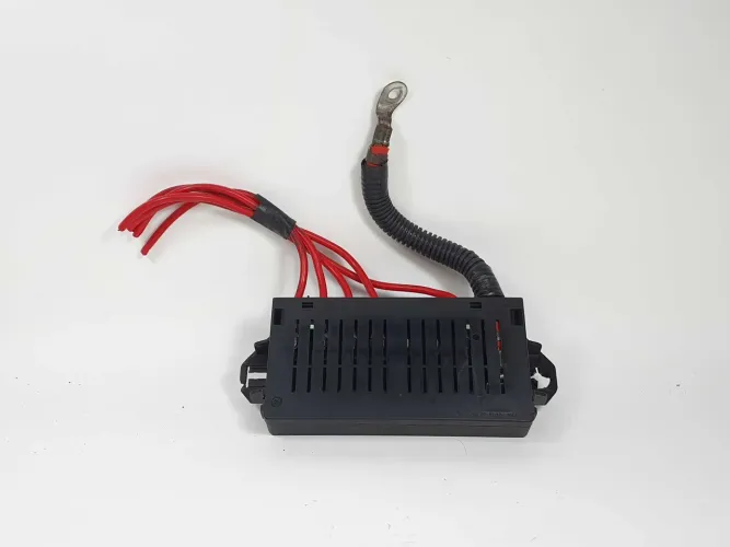 Placa Caixa Fusível Volvo Xc90 2003 A 2014 9162323 9441776