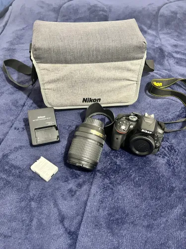 Câmera NIKON D5300