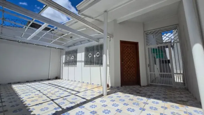 Casa com 2 quartos à Venda no Wanel Ville IV - Sorocaba/SP
