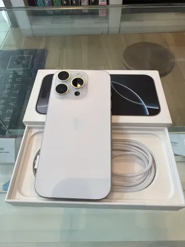 Iphone 16 pro 512 - Bateria 100% 11 meses de garantia Apple 