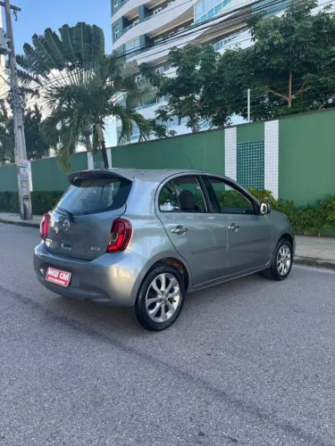Nissan March SL 1.6 16V Flex Fuel 5P 2015