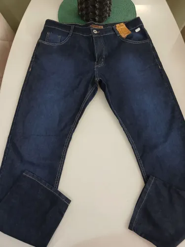 Calça masculina