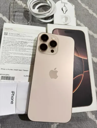 iPhone 16 pro max 256 gb 