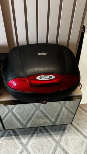 Baúleto Givi 45 lts