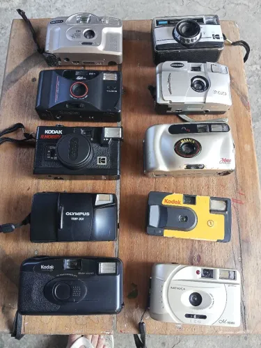Máquinas fotográficas antigas,Leia: