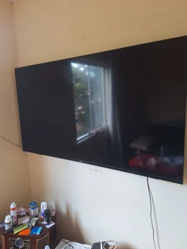 Televisão Philips 70 polegadas