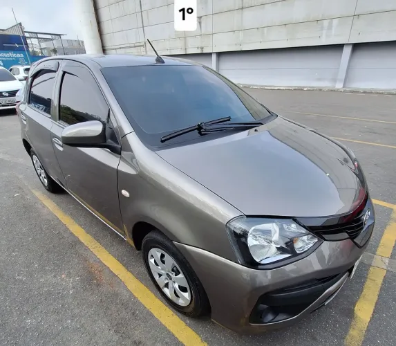 Toyota Etios X 1.3 Flex 16V 5P Mec. 2020