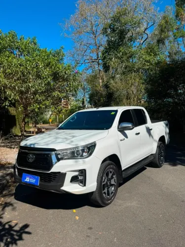 Toyota Hilux CD SRX 4X4 2.8 TDI 16V Diesel Aut. 2019