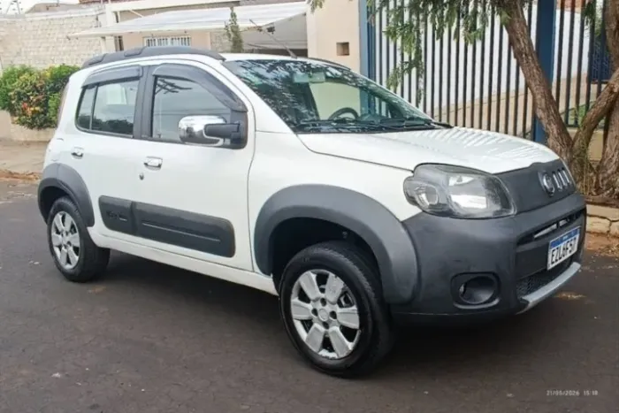 Fiat Uno WAY Celeb. 1.4 EVO Fire Flex 8V 5P 2012