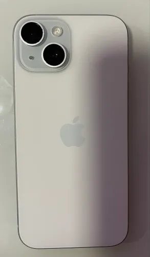 iPhone 15