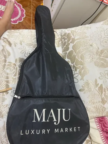Violão Maju