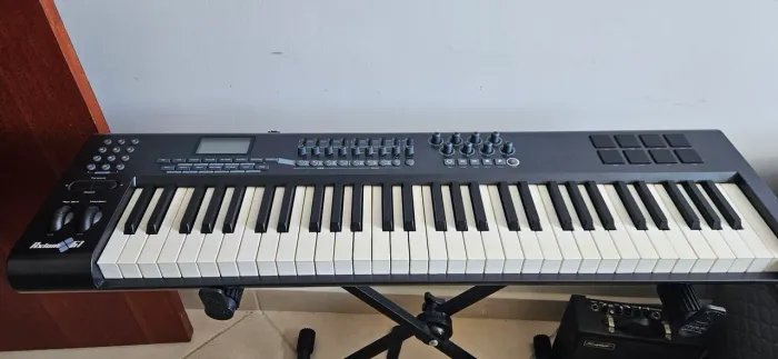 M-audio Axiom 61