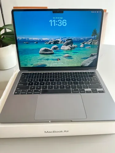 MacBook Air M3