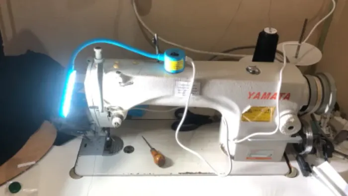 Máquina de costura 