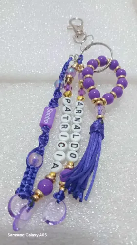 Pulseira e chaveiro de macrame