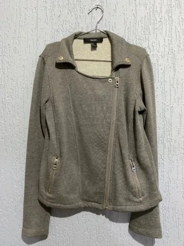 Casaco Forever 21