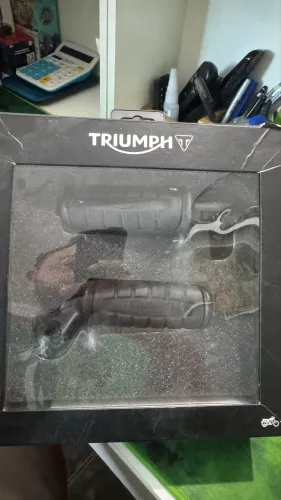Par de pedaleira original bobber bonneville triumph