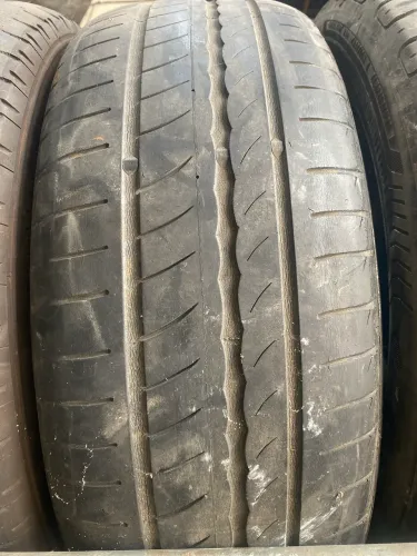 Pneus 14, 15, 16